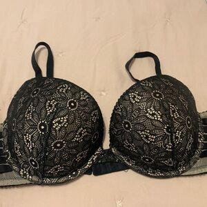Victoria Secret 34D